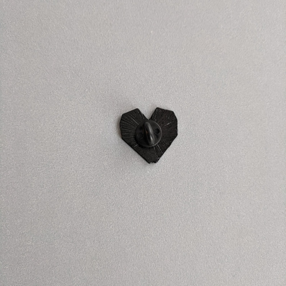Coffin heart vampire pin goth punk witchy gift - Picture 6 of 6